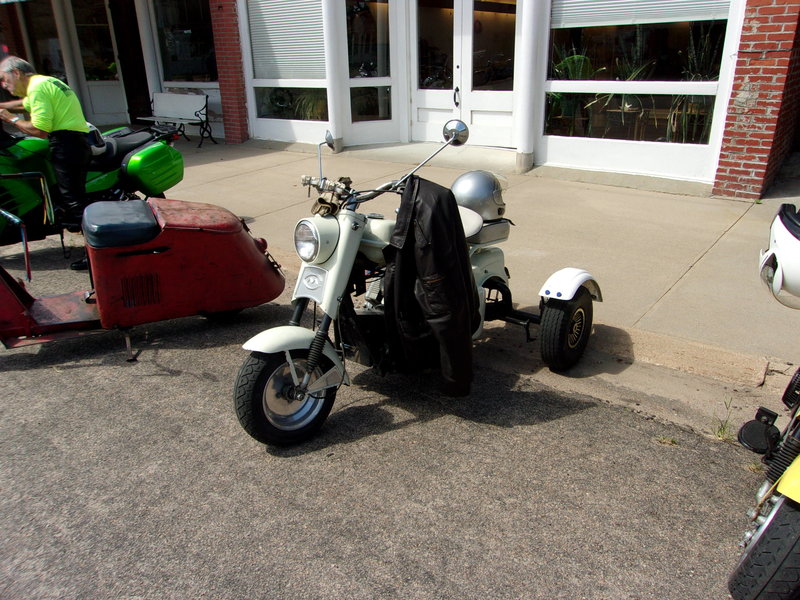 100_0225.JPG