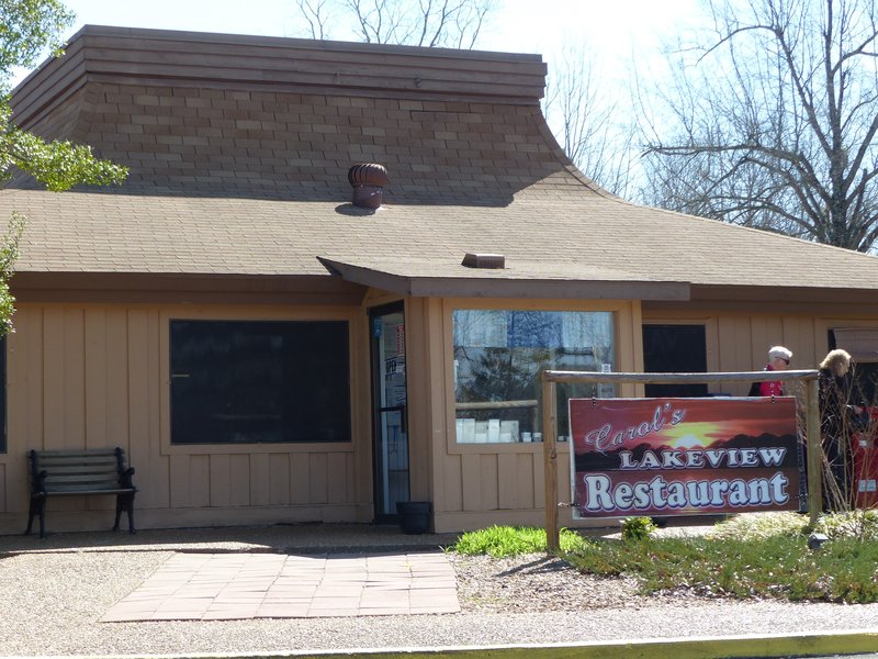 Carol's Lakeview Rest.
