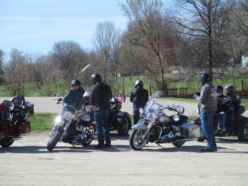 04-09-19 Romeos W 026.JPG