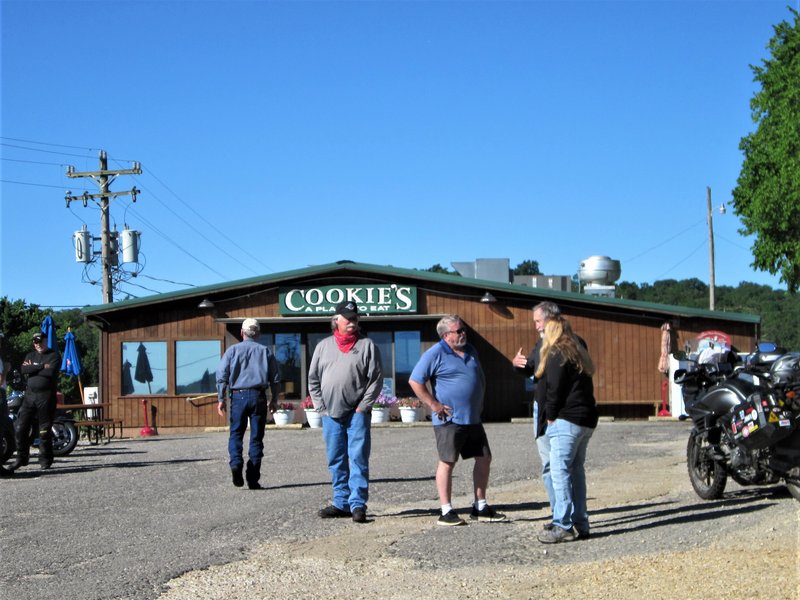Cookie's on the lake.  Quite a history on this family owned restaurant.