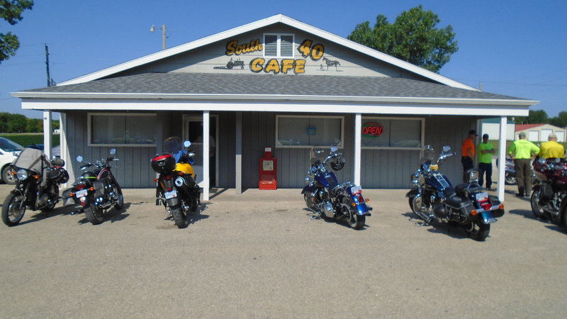S40Caf2.JPG