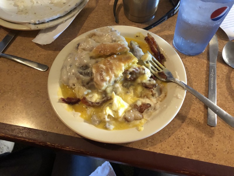 This looks good. YUM, YUM, YUM!