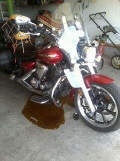 I needa keeper - 4 qts. and no drain plug - oops!