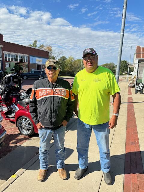 The gentleman on the left is Hardy.  This was his first ROMEO ride.  The gentleman on the right is Steve.  This was not his first ROMEO ride.
