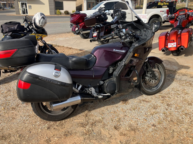 Steve’s Kawasaki.