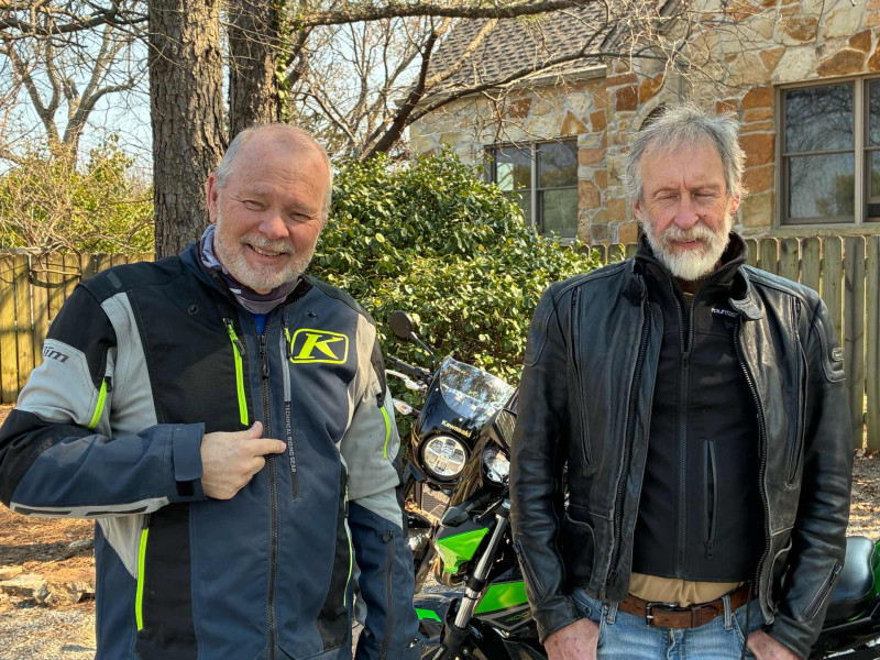 Couple of my favorite ROMEOS  Glenn and Jim. Don’t get me wrong .. I love them all .. Neil included. Great bunch of fellas.