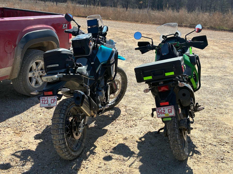 Glenn and I had a great ride on some gravel and dirt roads after our RTE. Glenn knows some great roads. Enjoyed Dual Sporting .. and my pretty KLR got dusty.