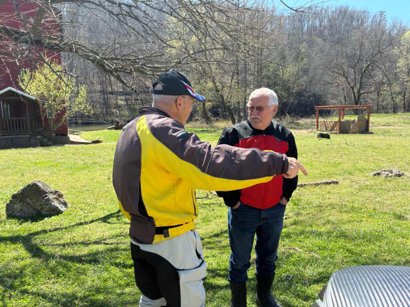 Mike Newlun was telling Neil Smith to stay and watch the bikes while we ate. Neil loves volunteering for anything. He patrols our bikes now and then while we enjoy our food.