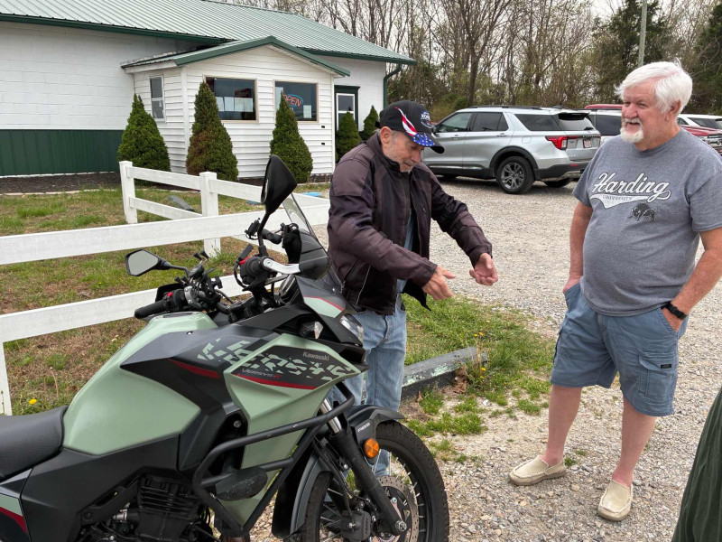 Mike Rowland was describing how he would like to choke the living bleep out of our Ride Director.  Joey is still on probation and knows better than to go along with such nonsense. Thank you Joey.