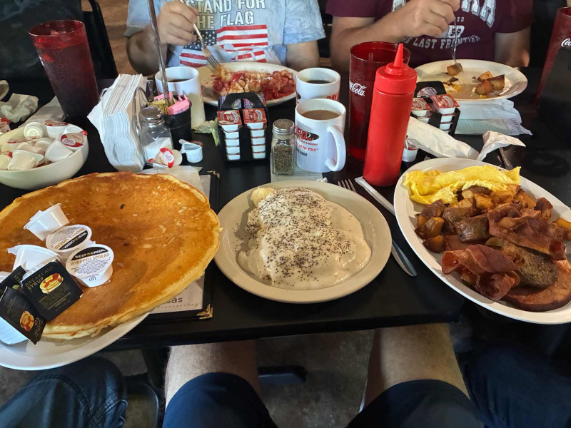 My cardiologist told me once I stop taking the Wegovy pills .. I can eat whatever I want.   Best news ever. This is the Brenda’s classic Hungry Man.