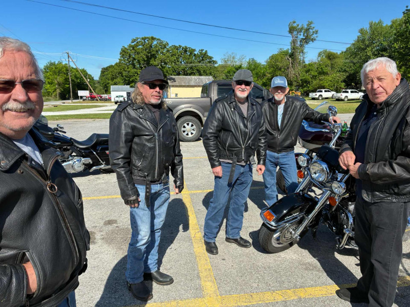 Love the black leather !! I still cannot get into my brand new German leather jacket.  Like to see everyone wearing black leather and riding Moto Guzzis. The latter is actually happening .. Mike Newlun just bought one .. Mike Rowland is next (V7) … Gary may buy one .. cool things are happening. Stay tuned.