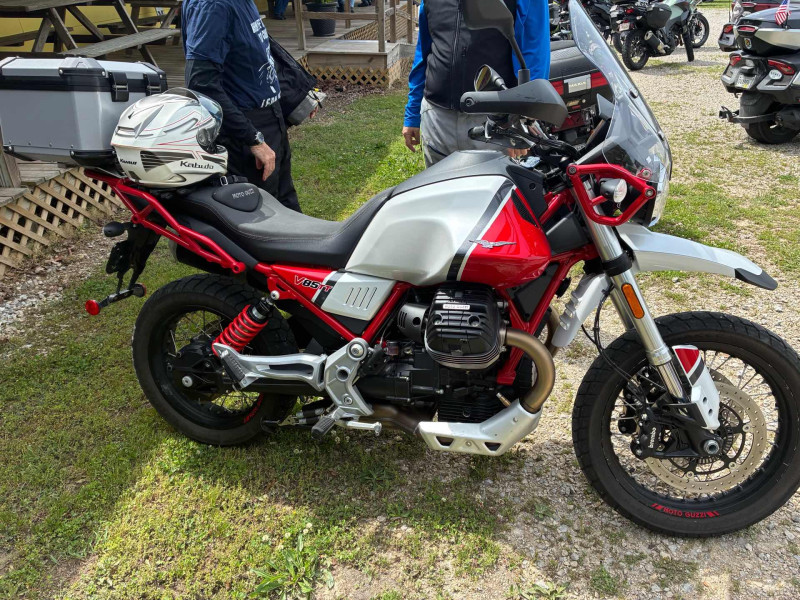 Mike Newlun’s new beautiful Moto Guzzi V85TT. He’s considering lowering it even further. Wants to be able to get on and off the bike while just kneeling. It really is a nice machine. DON’T sell the FZ1 !!!